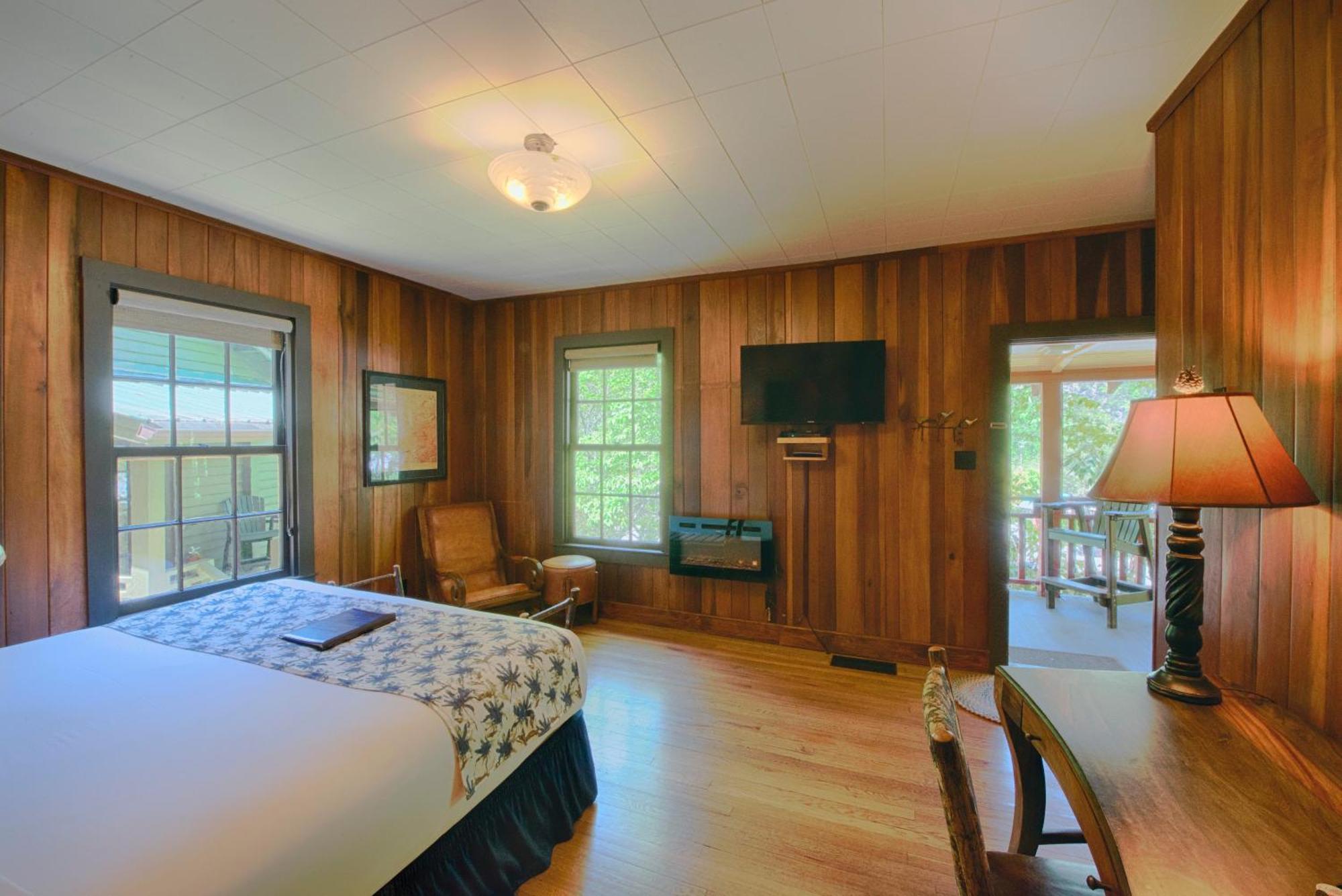Historic Tapoco Lodge Resort Exterior photo
