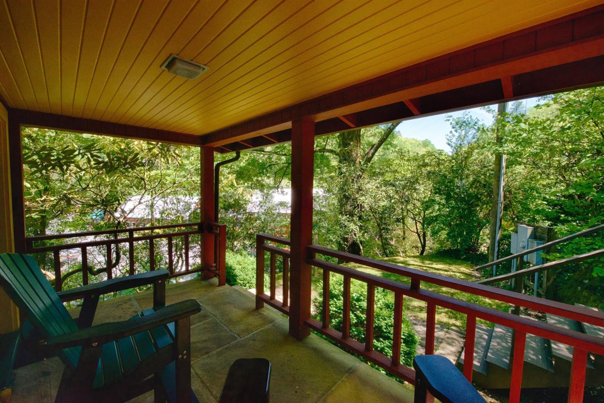 Historic Tapoco Lodge Resort Exterior photo